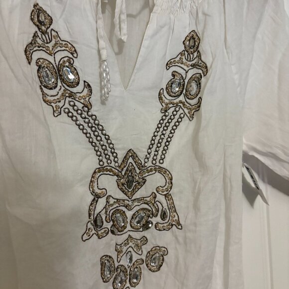 Boston Proper Embellished Shirt Medium White Gold Keyhole Smocked Tie Cotton - Picture 2 of 3